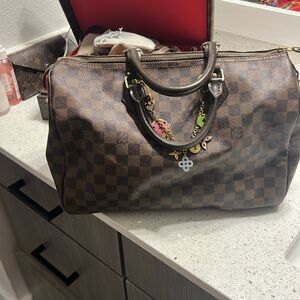 Pre love including the charm